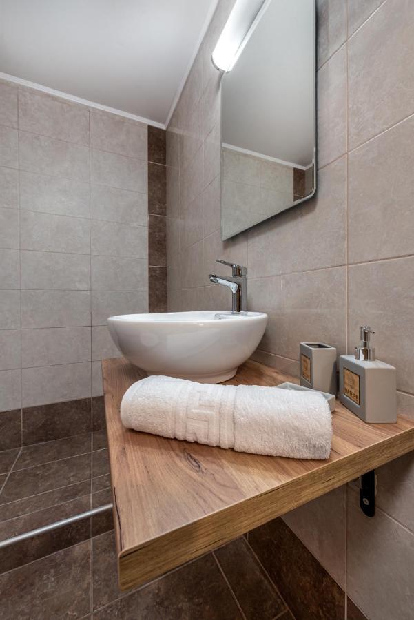 Aleanna Cozy Luxury Apartments Rhodes City エクステリア 写真